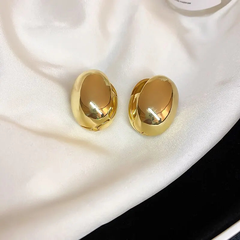 Gold-color Irregular Oval Stud Earrings Smooth Geometric Metal Chunky Earrings For Women Minimalist Fashion Ear Jewelry