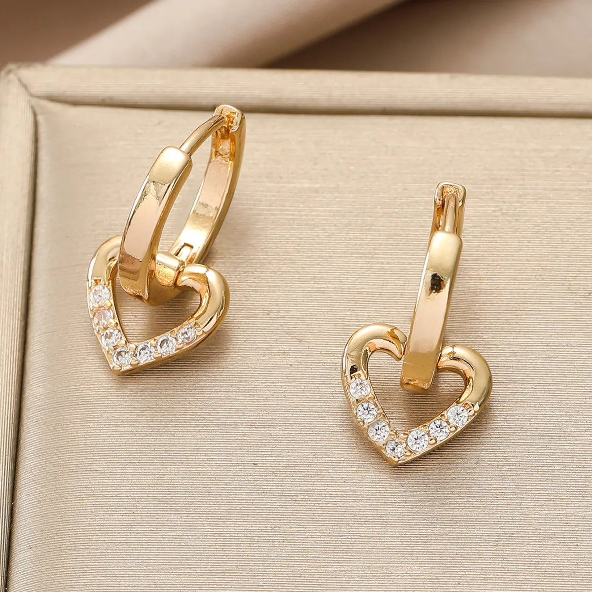 Fashion Love Round Cubic Zirconia Earrings For Women Men Gold Silver Copper Metal Earring Party Daily Jewelry