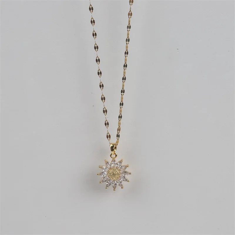 1PCS Gold-color Necklace Ladies Light Luxury Style Flower Pendant Inlaid Zirconia Titanium Steel Chain Holiday Jewelry
