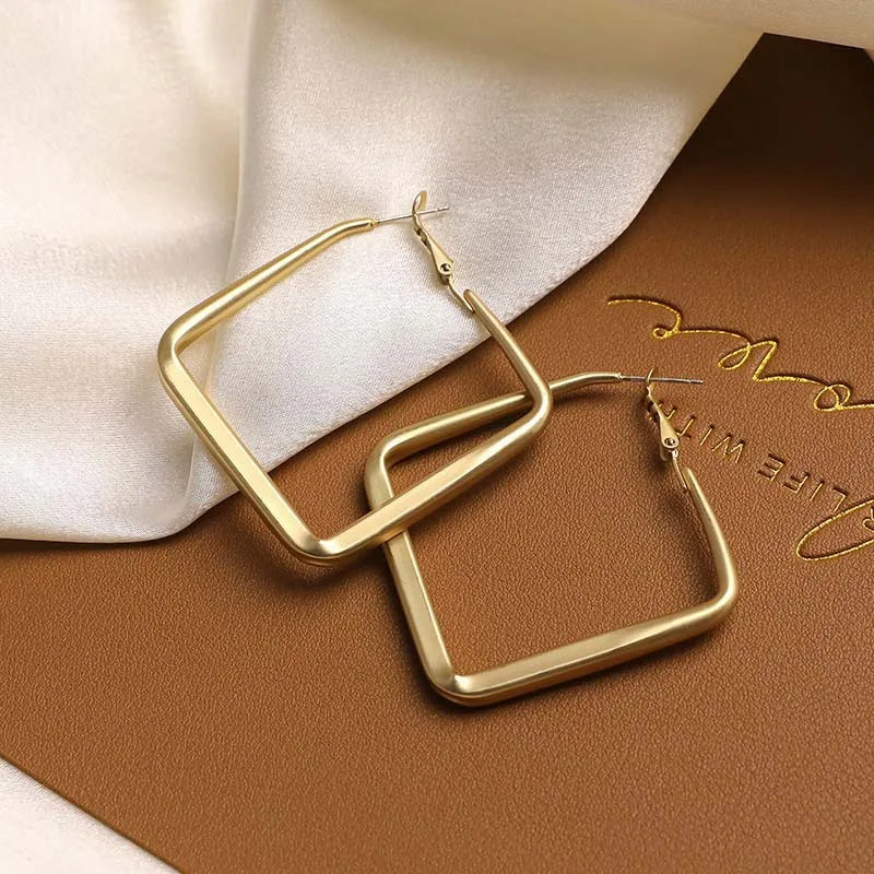 2024 Fashion Gold Color Big Square Hoop Earrings For Women Exaggerated Metal Geometric Irregular Circle Earrings Jewelry